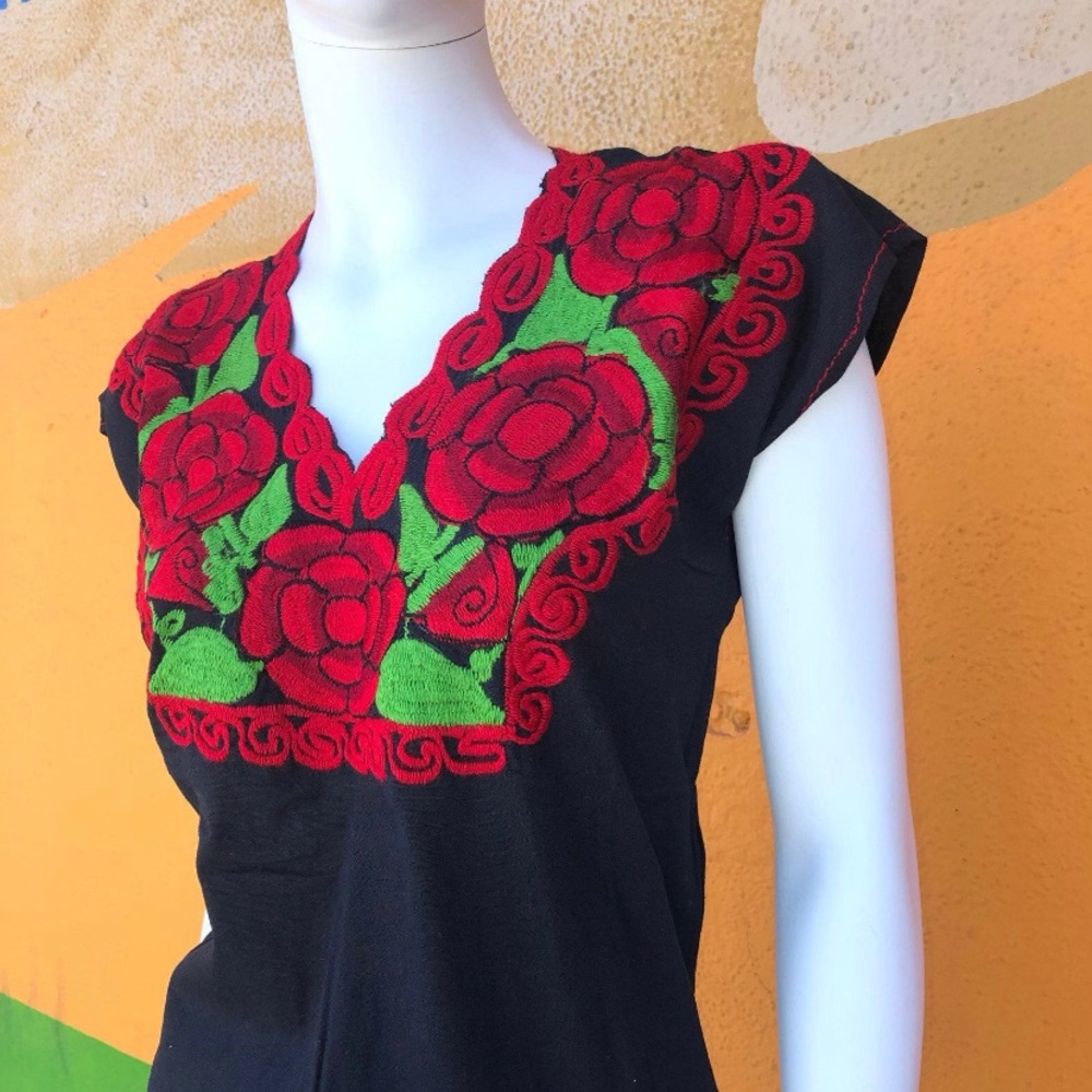 EMBROIDERED MEXICAN BLOUSE S/M BLUSA MEXICANA - Picture 2 of 5